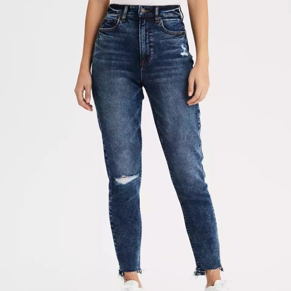 American Eagle high waisted mom jeans